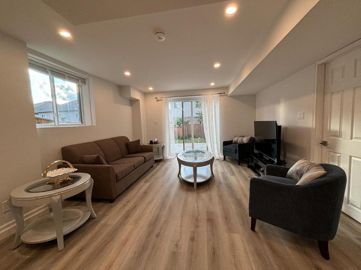 One-Bedroom Unit At Vista Hill Ватерлоо Екстер'єр фото