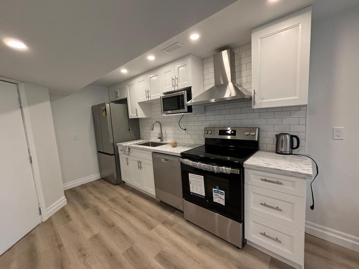 One-Bedroom Unit At Vista Hill Ватерлоо Екстер'єр фото